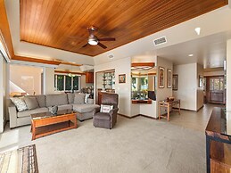 Puunoa  - CoralTree Residence Collection