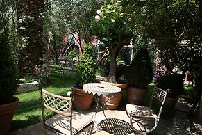 Hôtel Jardins Secrets