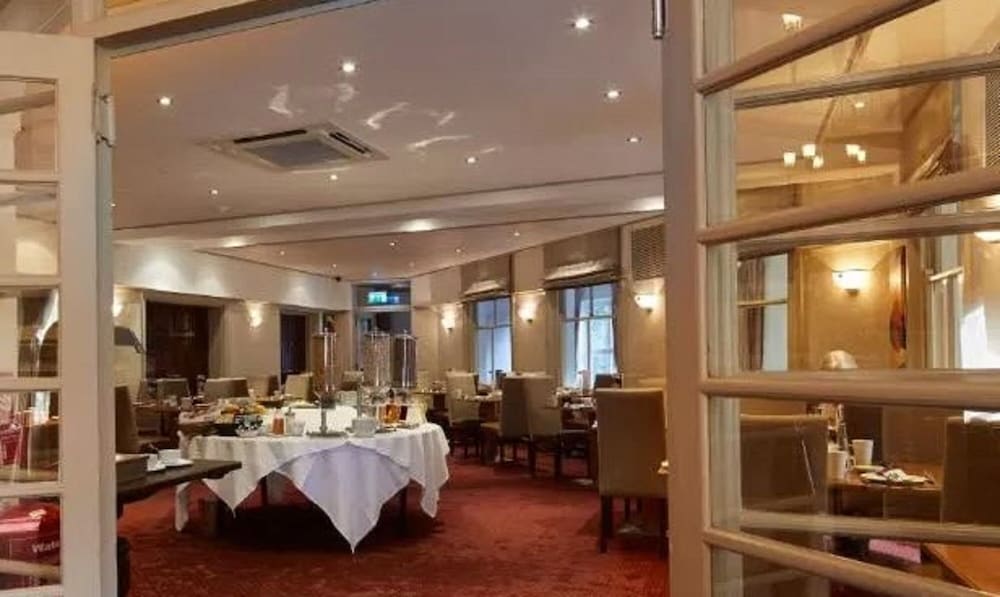The Lismoyne Hotel