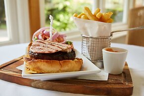 The Lismoyne Hotel