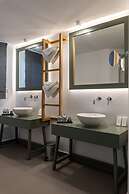 Argo Hotel