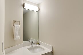 The Juniper Hotel