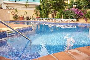 Hotel Dwo Les Palmeres