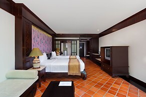 The Hotspring Beach Resort & Spa