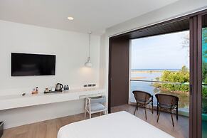The Hotspring Beach Resort & Spa