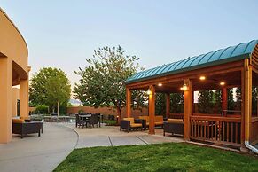 Courtyard by Marriott Medford Airport