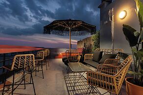 Athens Odeon Hotel