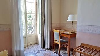 Hotel Roma E Rocca Cavour