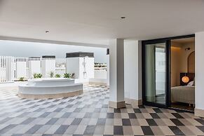 Pacha Hotel