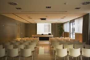 UNA HOTELS T Hotel Cagliari
