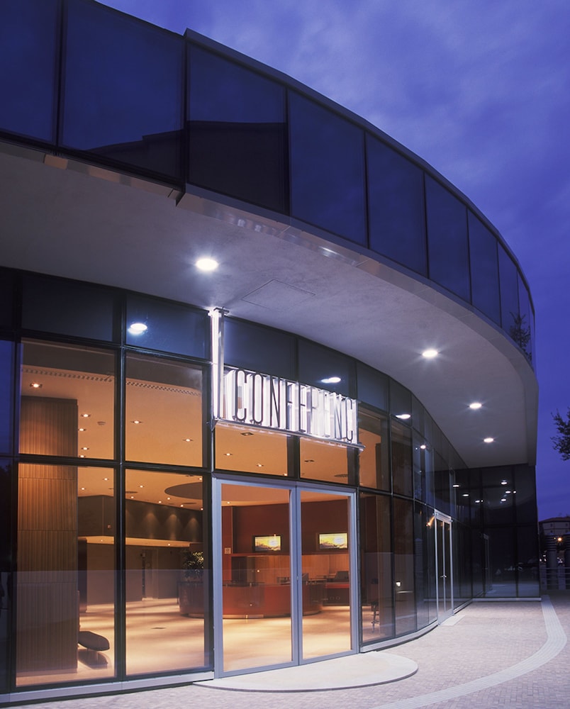 UNA HOTELS T Hotel Cagliari