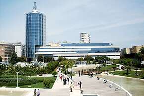 UNA HOTELS T Hotel Cagliari