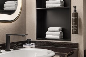 Hotel Vallea Bromont, Tapestry Collection by Hilton