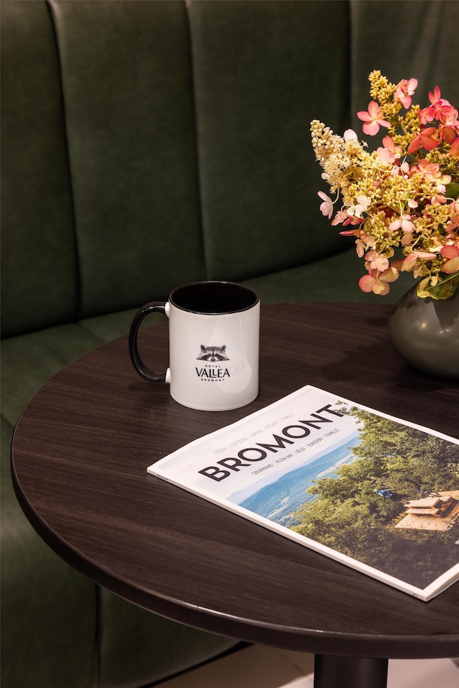 Hotel Vallea Bromont, Tapestry Collection by Hilton