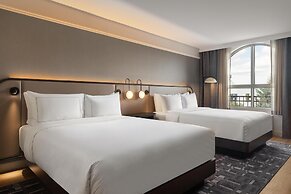 Hotel Vallea Bromont, Tapestry Collection by Hilton