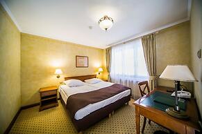 Hotel Opera