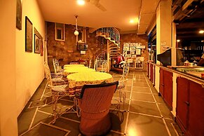 Jaipur Inn