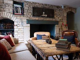The Wheatsheaf Inn