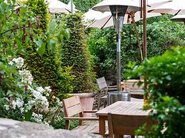 The Wheatsheaf Inn