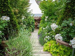 The Wheatsheaf Inn