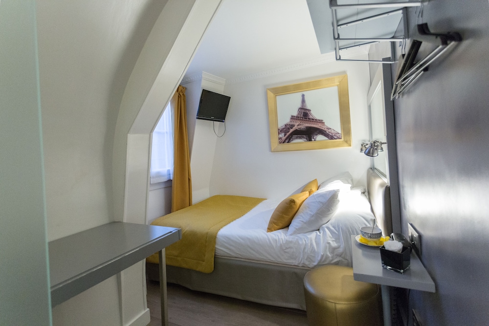 Pratic Hotel