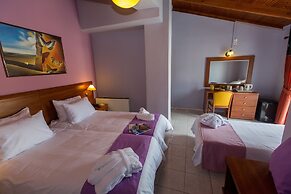 Mirabel Hotel
