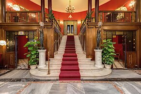 Grand Hotel Villa Politi