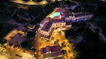 Grand Hotel Villa Politi