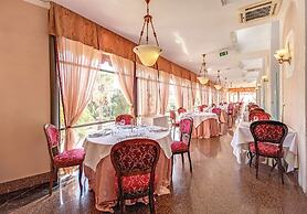 Grand Hotel Villa Politi