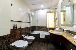 Holiday Inn Kuwait by IHG