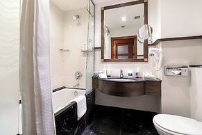 Holiday Inn Kuwait by IHG