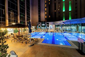 Holiday Inn Kuwait by IHG