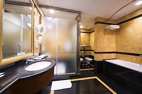 Holiday Inn Kuwait by IHG