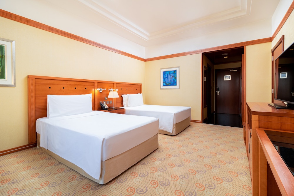 Holiday Inn Kuwait by IHG