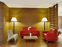 Athineon Hotel
