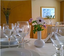 Athineon Hotel