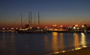 Athineon Hotel