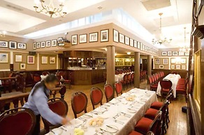 Lansdowne Hotel