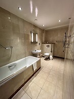 Cavendish Hotel