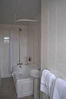Shap Wells Hotel