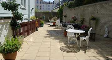 Brooklands Hotel