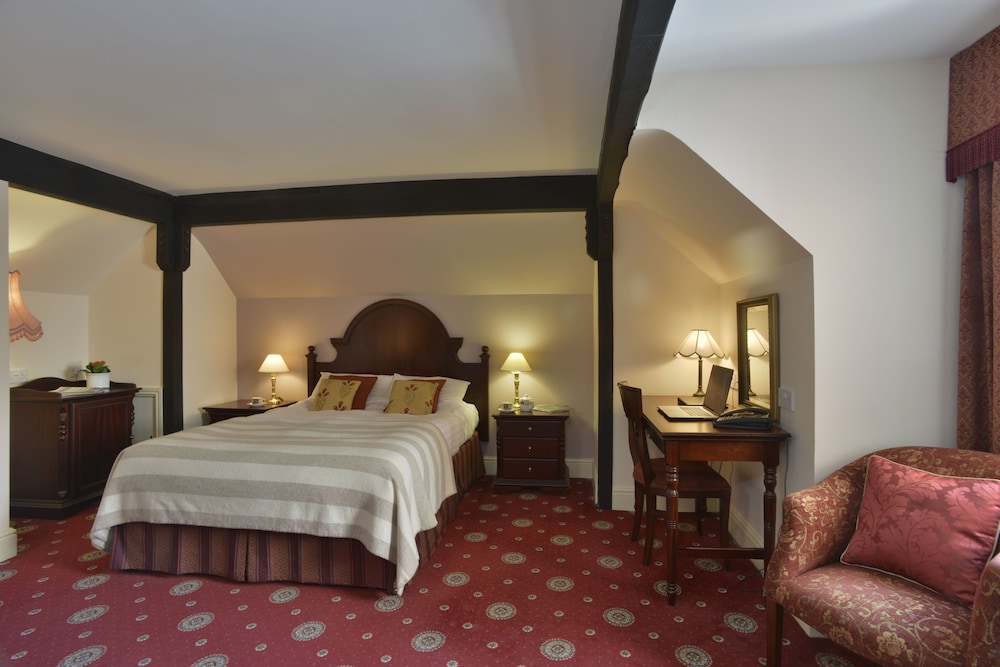 Taunton House Hotel