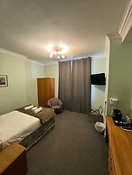 The George Hotel