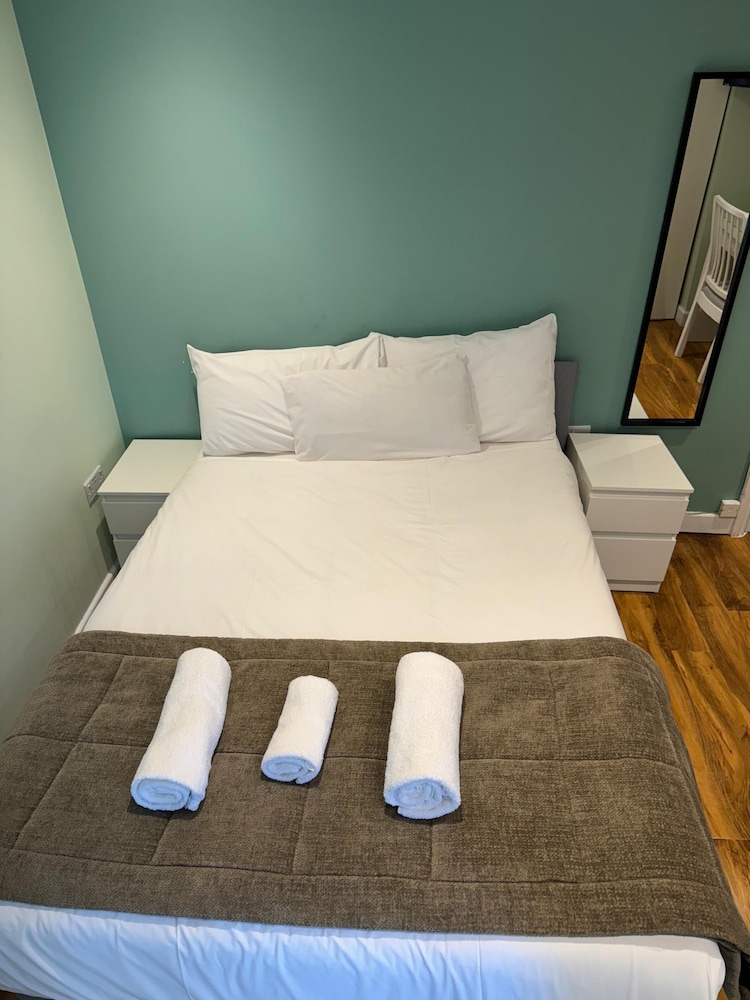 The George Hotel