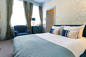 Brooks Guesthouse