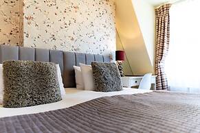 Brooks Guesthouse