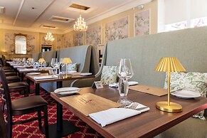 Fisher's Hotel