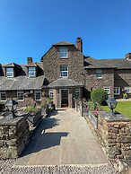Pilgrim Hotel