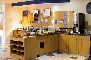 Holiday Inn Express Poole by IHG
