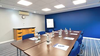 Holiday Inn Express Poole by IHG